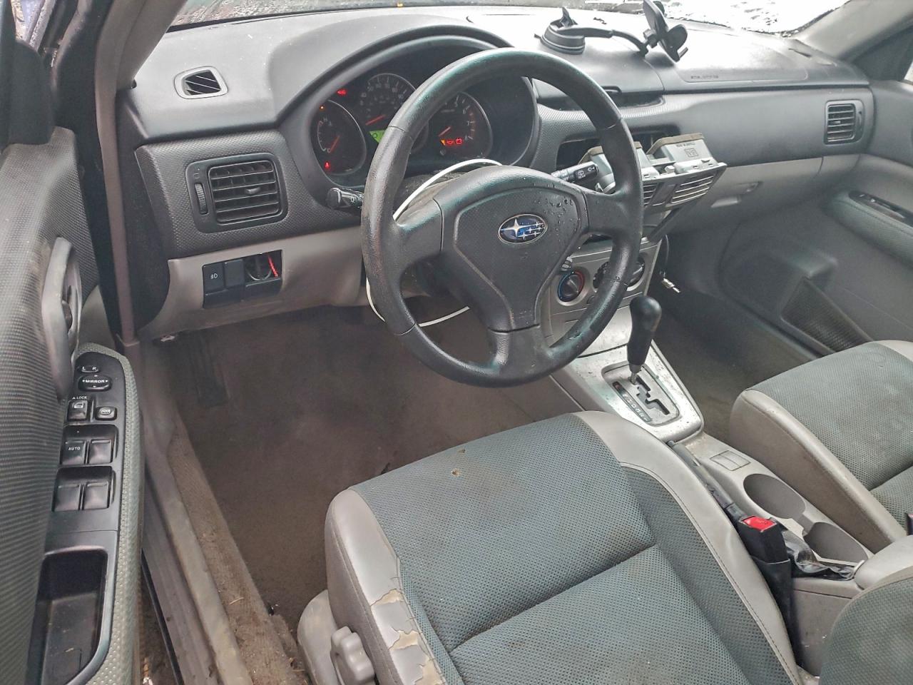 2005 SUBARU FORESTER 2.5X photo 8
