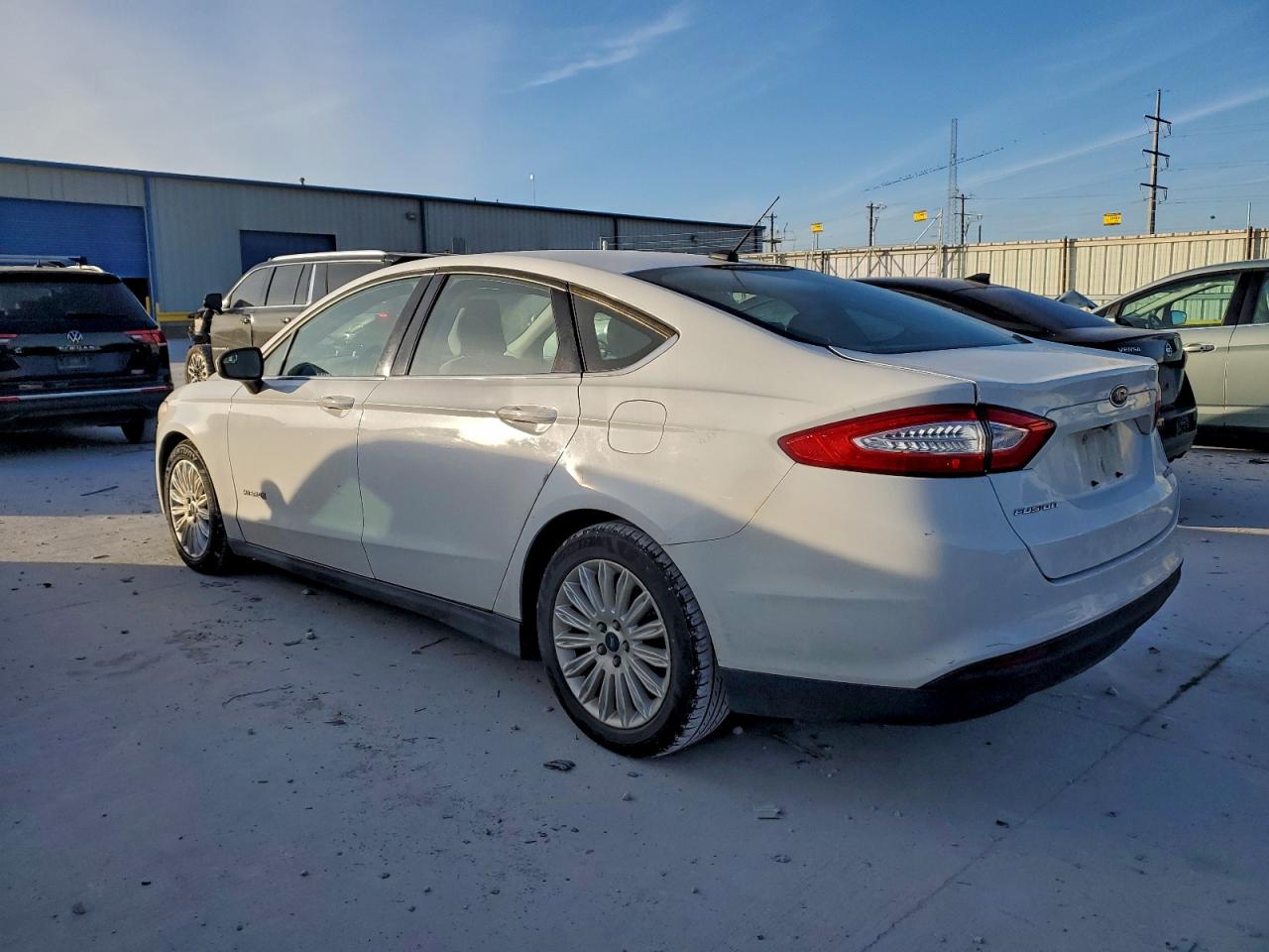 2015 FORD FUSION S HYBRID photo 2