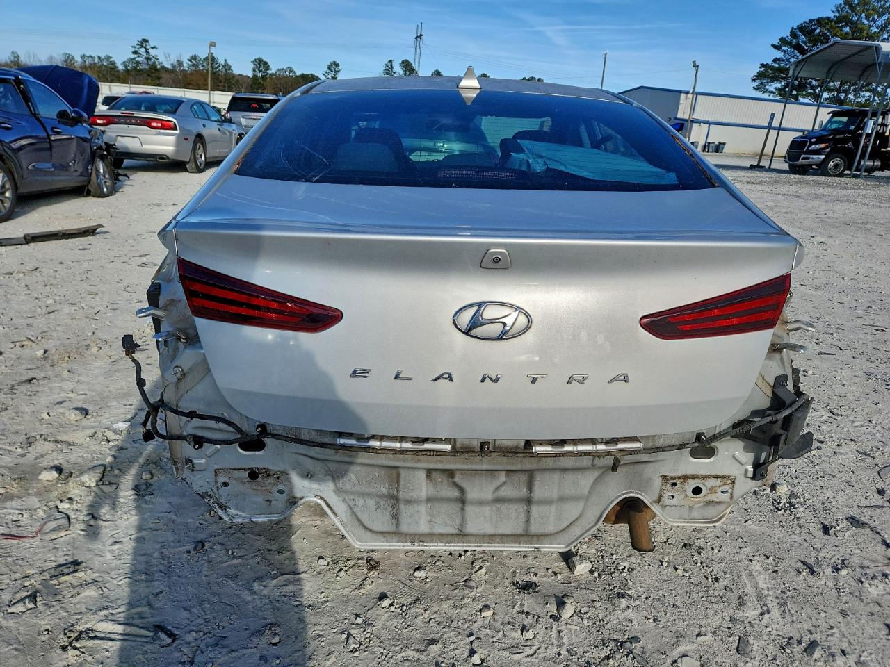 2020 HYUNDAI ELANTRA SEL photo 6