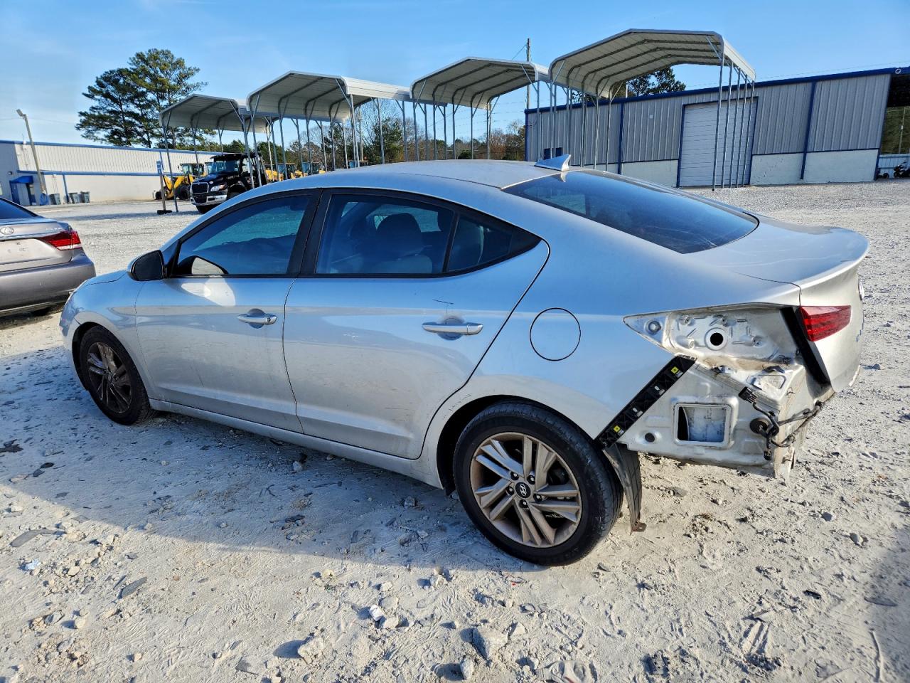 2020 HYUNDAI ELANTRA SEL photo 2