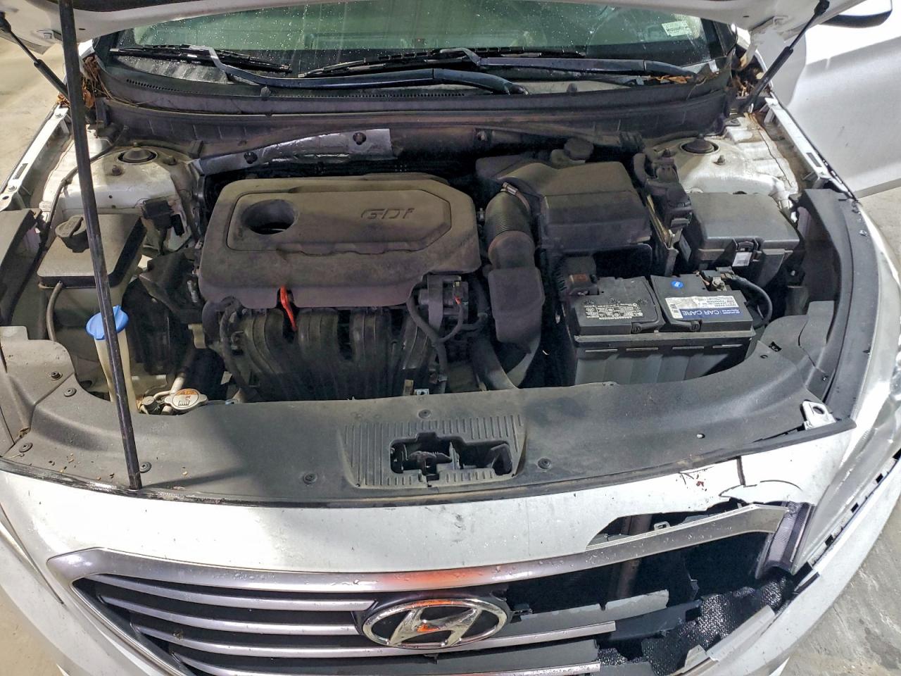 2015 HYUNDAI SONATA SE photo 11