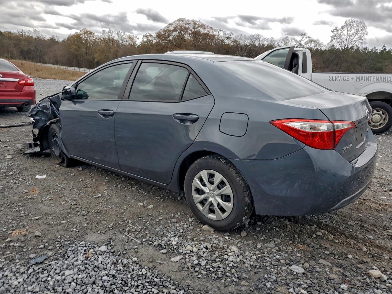 2015 TOYOTA COROLLA L photo 4
