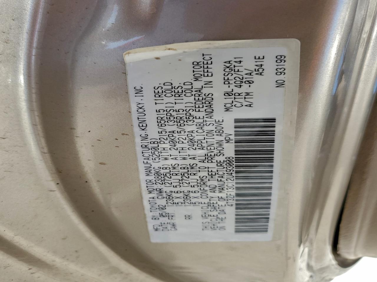 2002 TOYOTA SIENNA LE photo 27