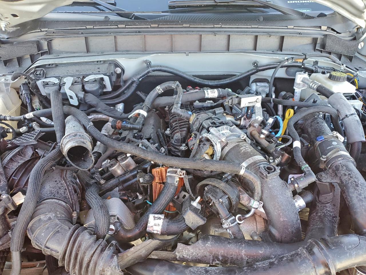 2022 FORD BRONCO BASE photo 31