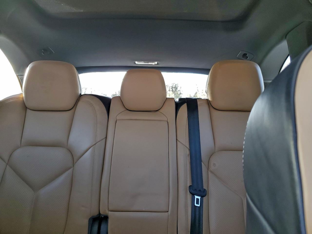 2017 PORSCHE CAYENNE SE HYBRID PLATINUM photo 28