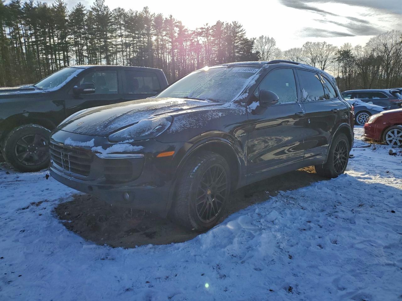 2017 PORSCHE CAYENNE