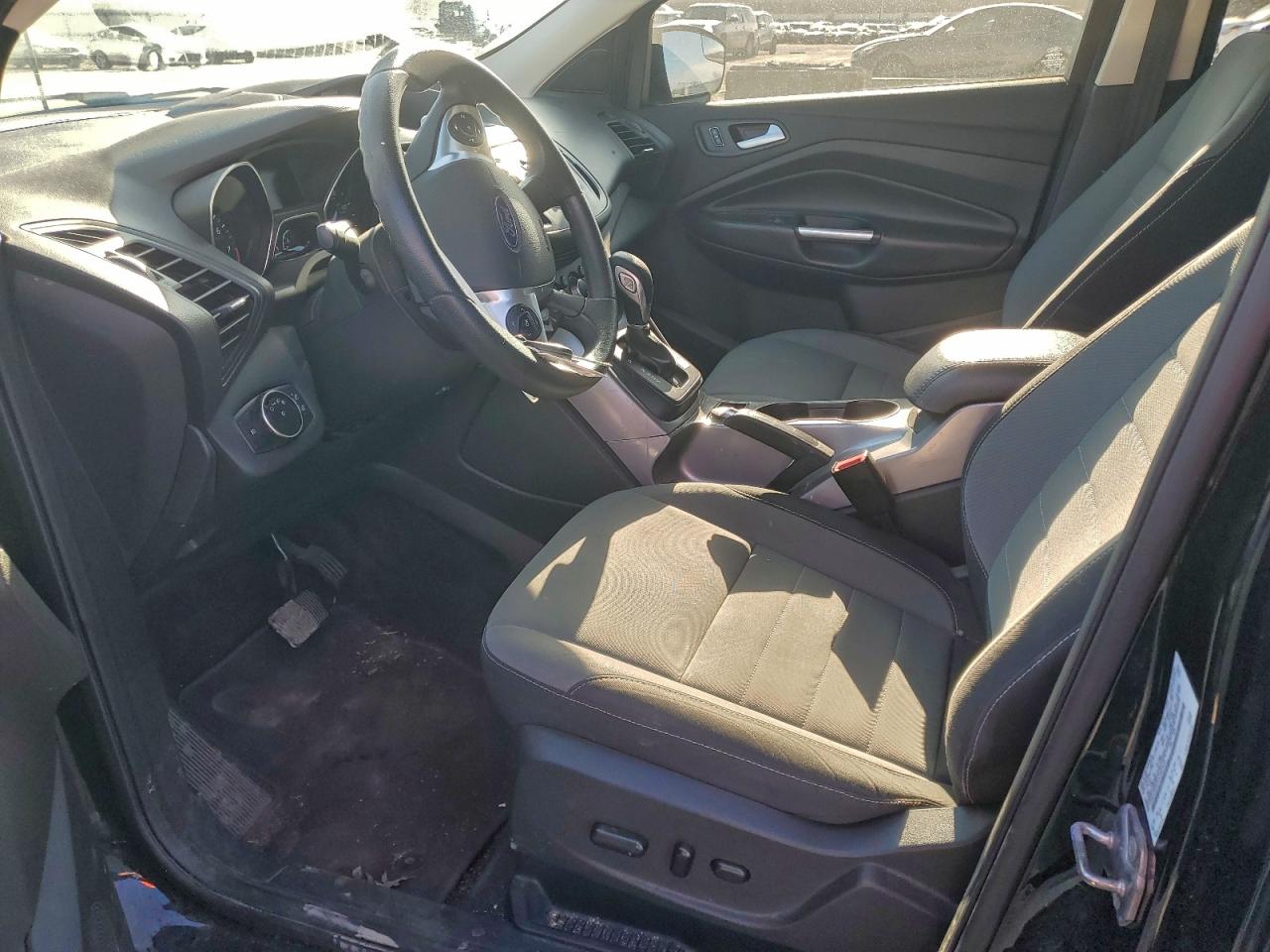 2016 FORD ESCAPE SE photo 7
