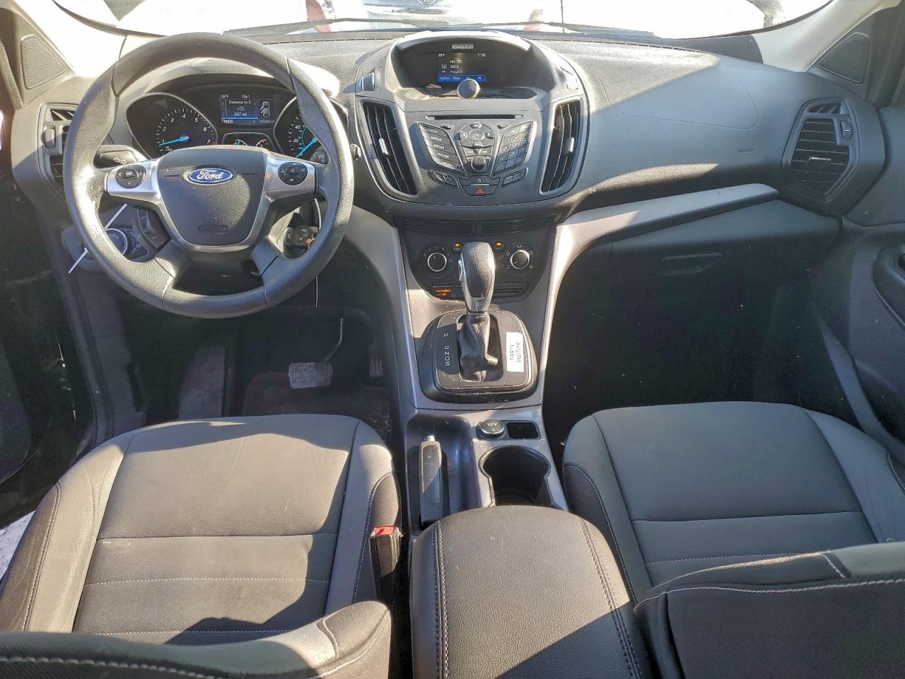2016 FORD ESCAPE SE photo 8
