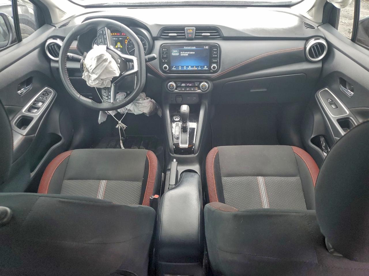 2024 NISSAN VERSA SR photo 15