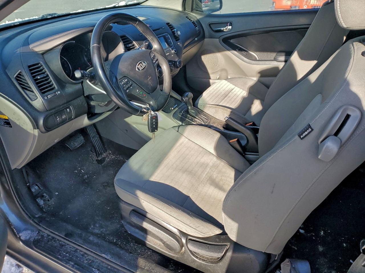 2015 KIA FORTE EX photo 13