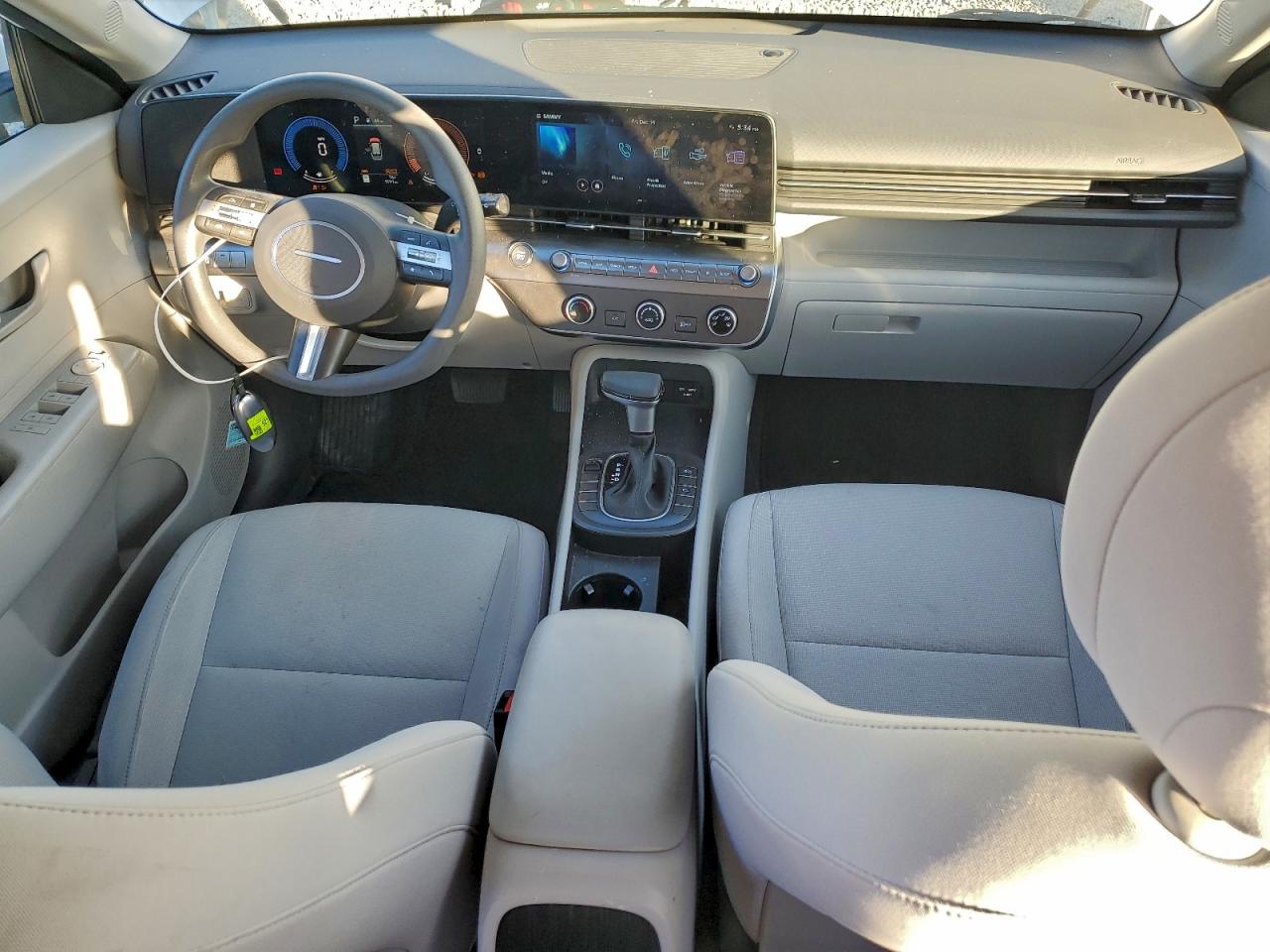 2025 HYUNDAI KONA SE photo 15