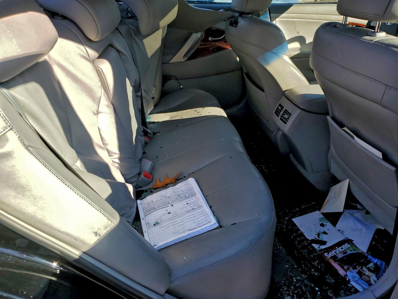 2010 TOYOTA CAMRY HYBRID photo 10