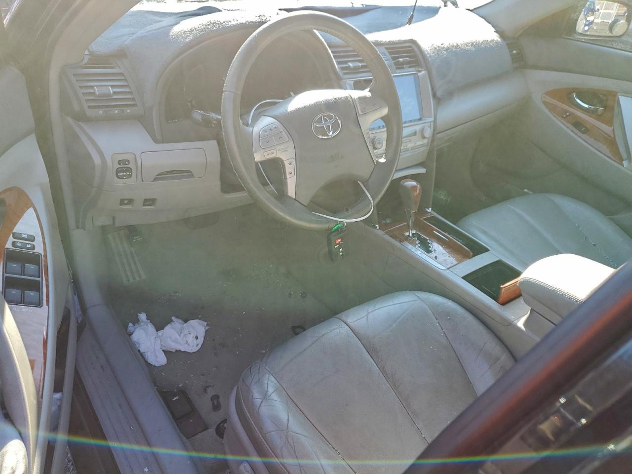 2010 TOYOTA CAMRY HYBRID photo 8