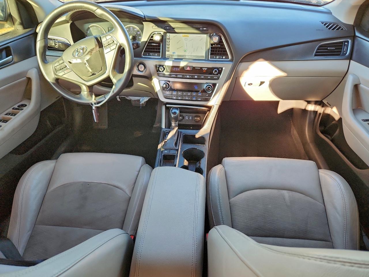 2015 HYUNDAI SONATA SPORT photo 8