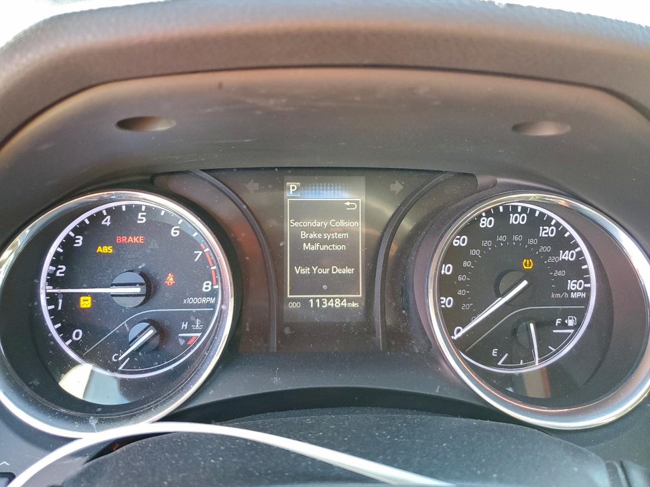 2020 TOYOTA CAMRY LE photo 9