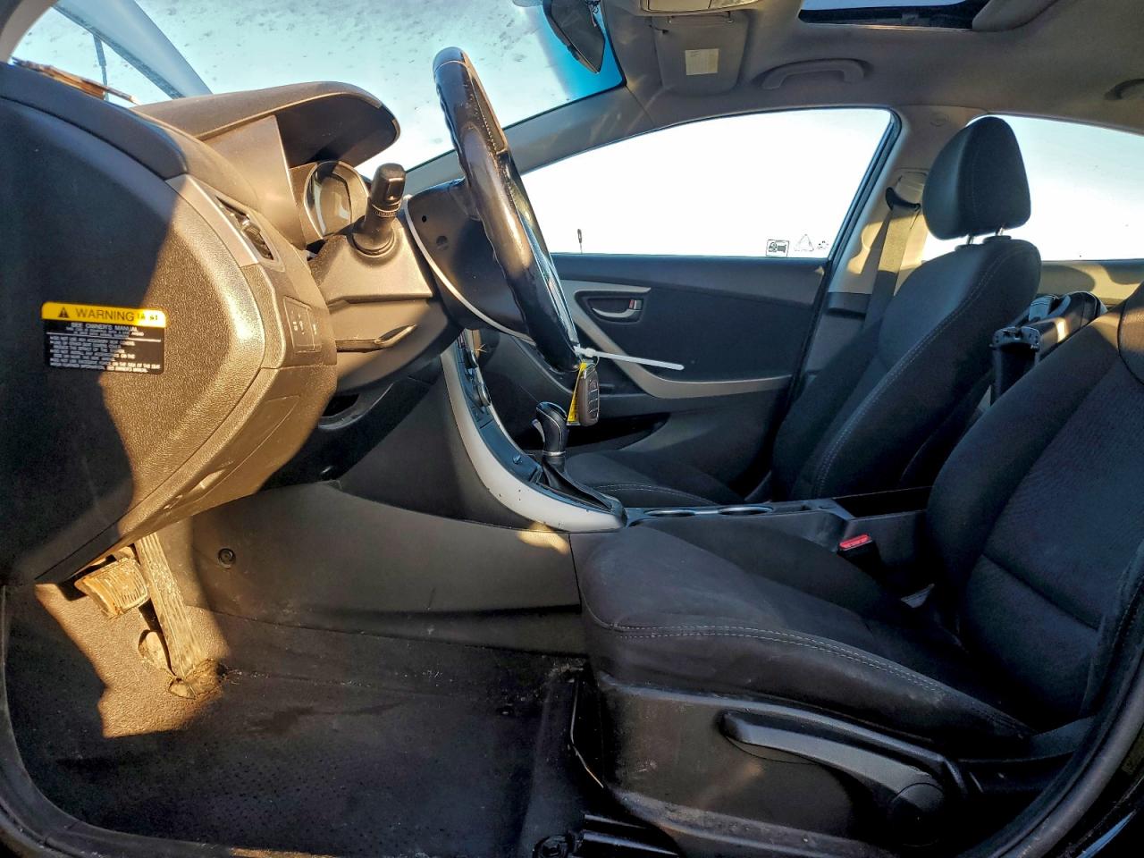2016 HYUNDAI ELANTRA SE photo 13