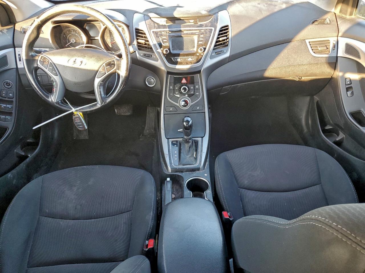 2016 HYUNDAI ELANTRA SE photo 15