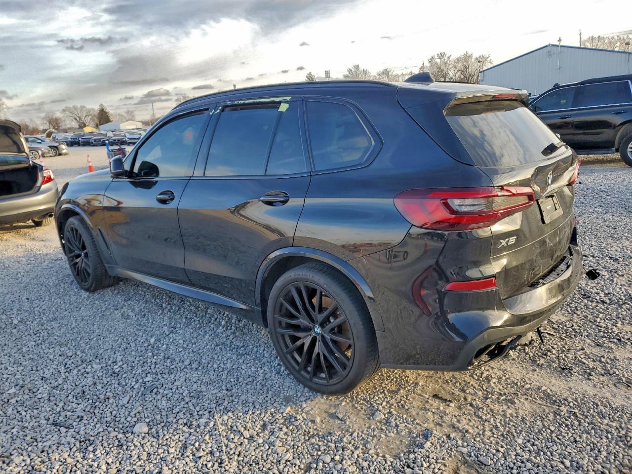 2022 BMW X5 XDRIVE40I photo 2