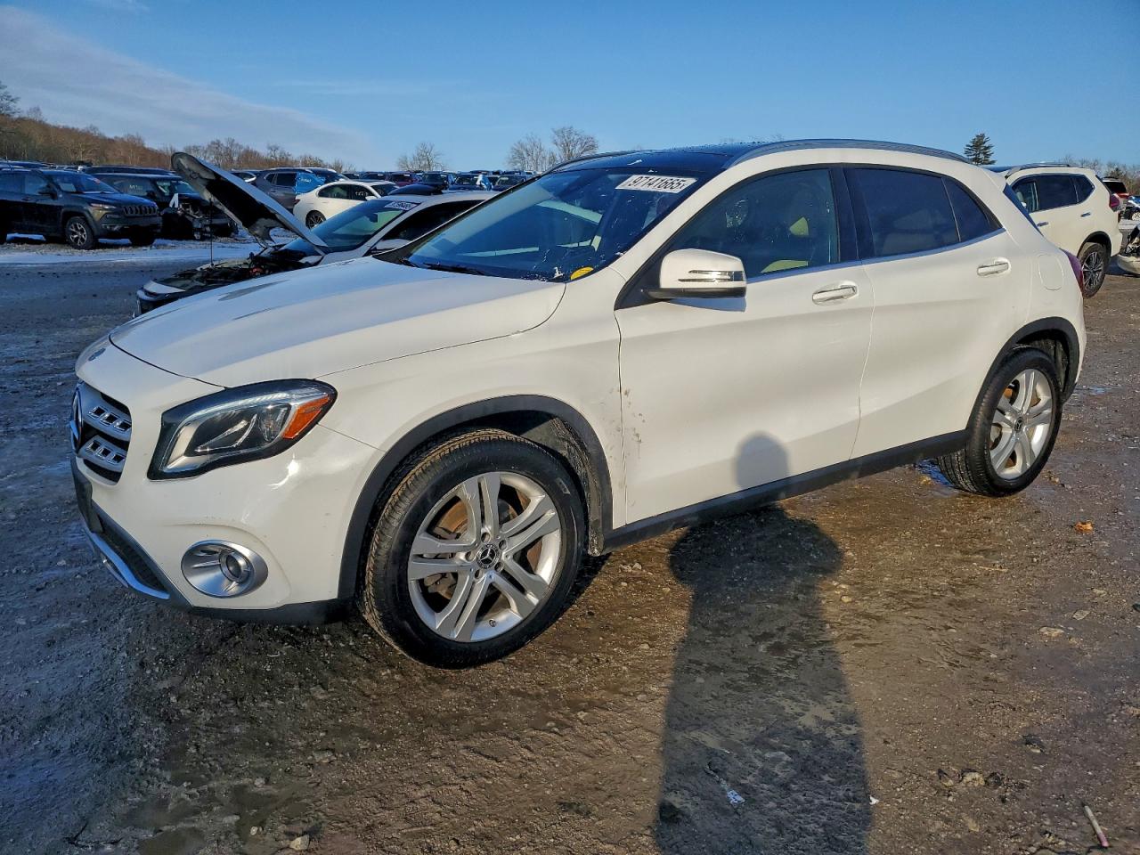 2019 MERCEDES-BENZ GLA