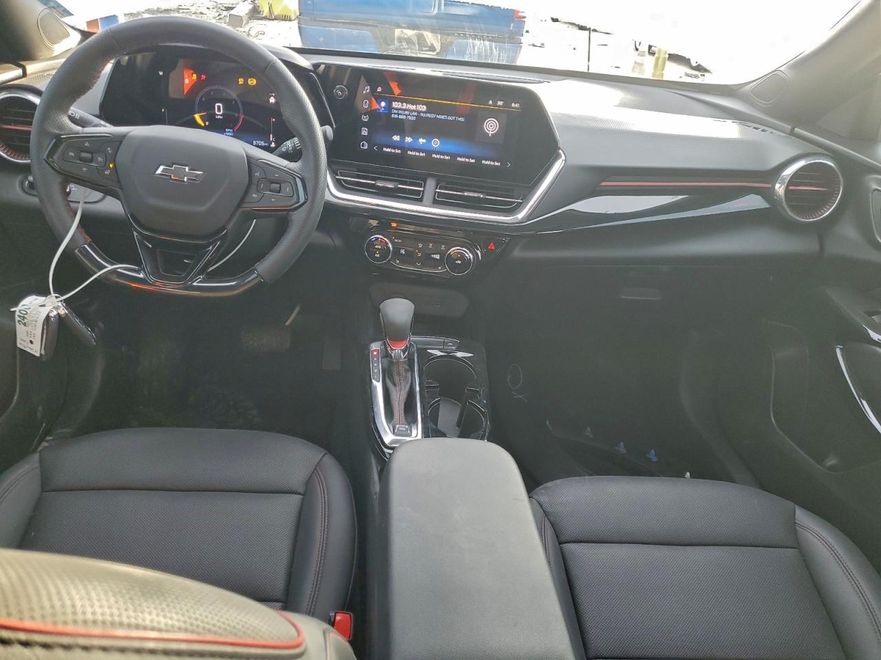 2025 CHEVROLET TRAX 2RS photo 8