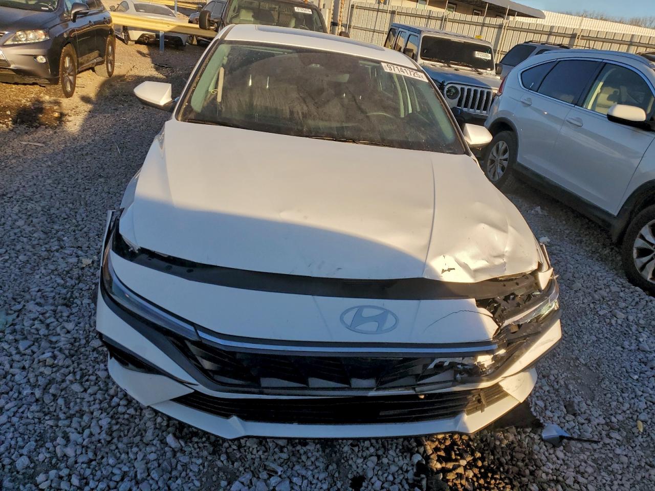 2024 HYUNDAI ELANTRA SEL photo 5