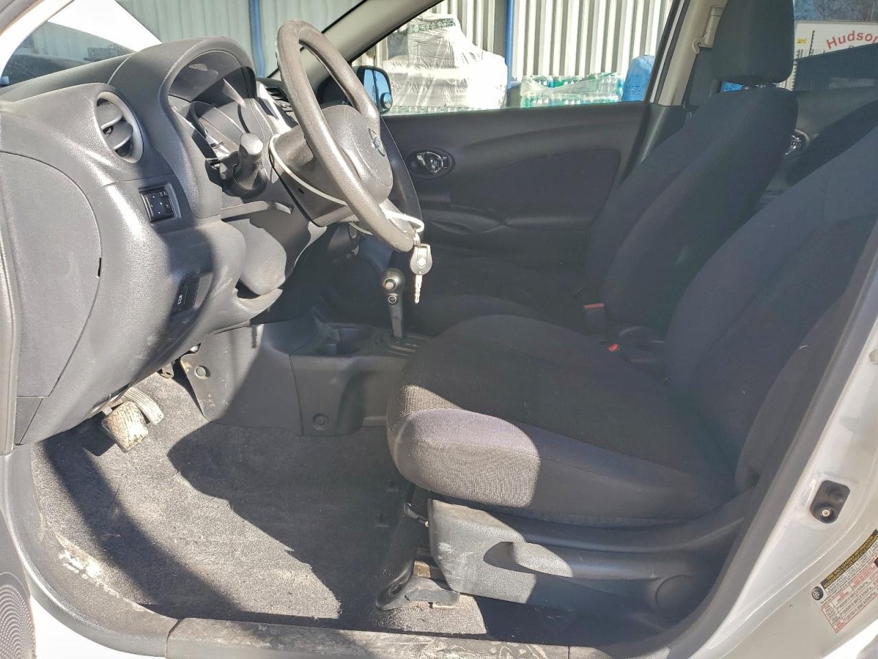 2012 NISSAN VERSA S photo 7