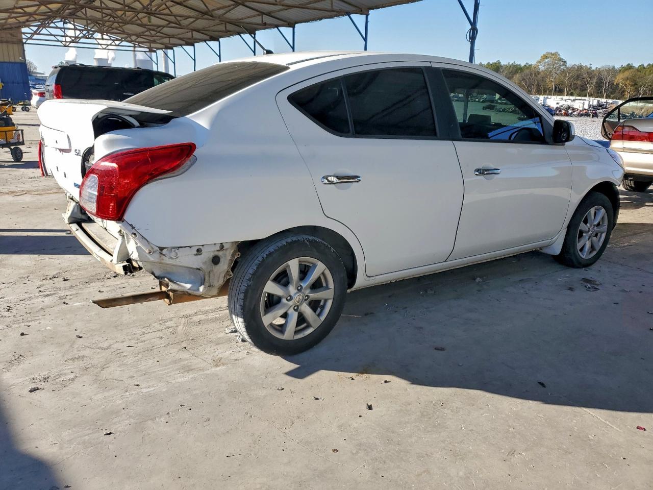 2012 NISSAN VERSA S photo 3