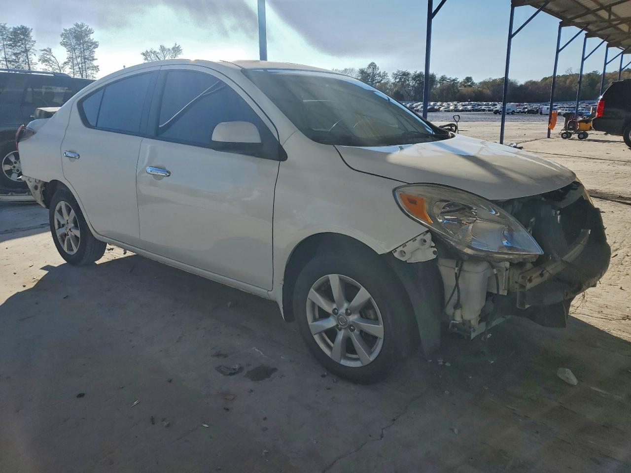 2012 NISSAN VERSA S photo 4