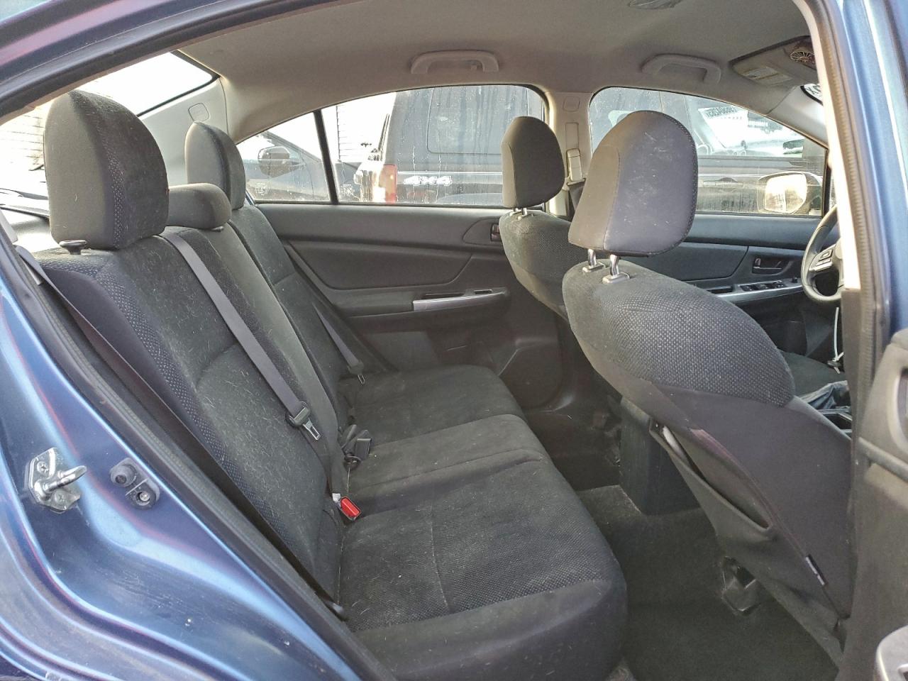 2016 SUBARU IMPREZA photo 28