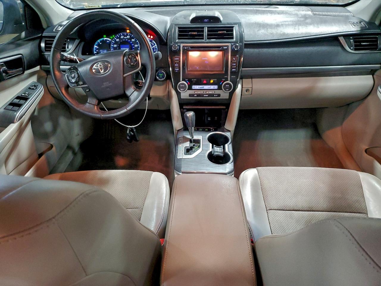 2012 TOYOTA CAMRY HYBRID photo 22