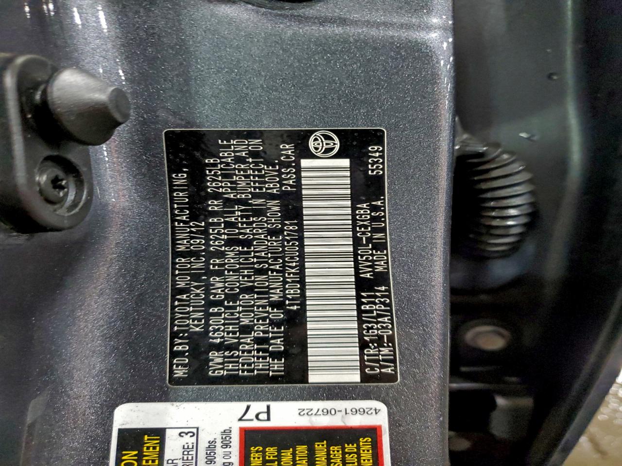 2012 TOYOTA CAMRY HYBRID photo 34
