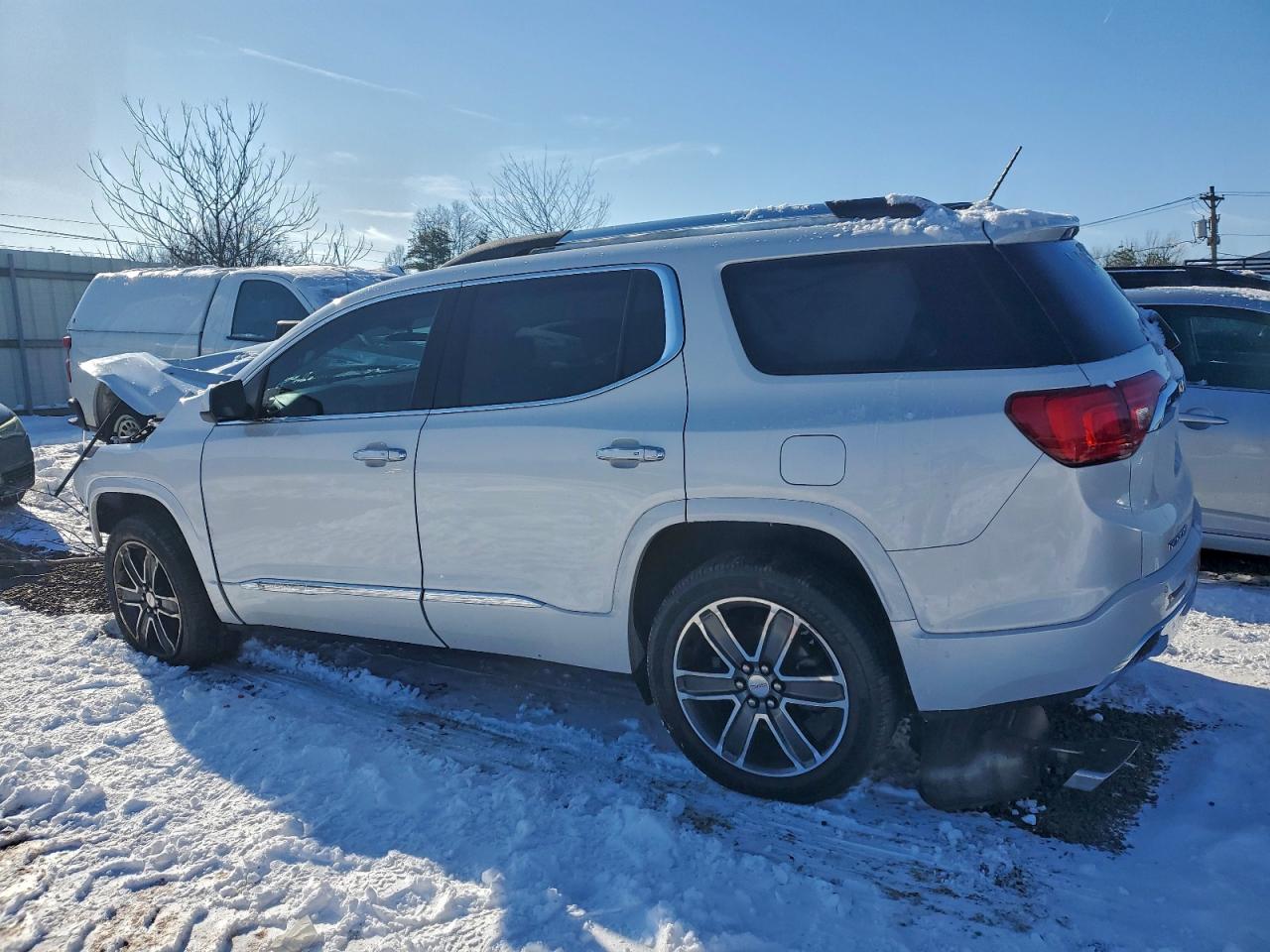 2019 GMC ACADIA DENALI photo 2