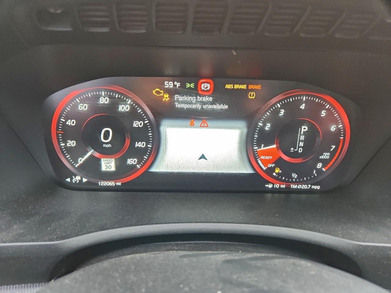 2017 VOLVO XC90 T5 photo 9