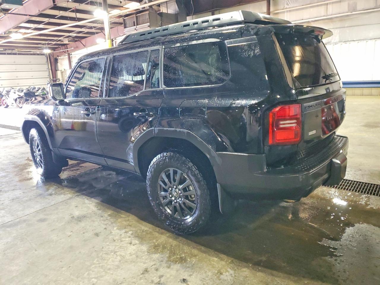 2024 TOYOTA LAND CRUISER BASE photo 4