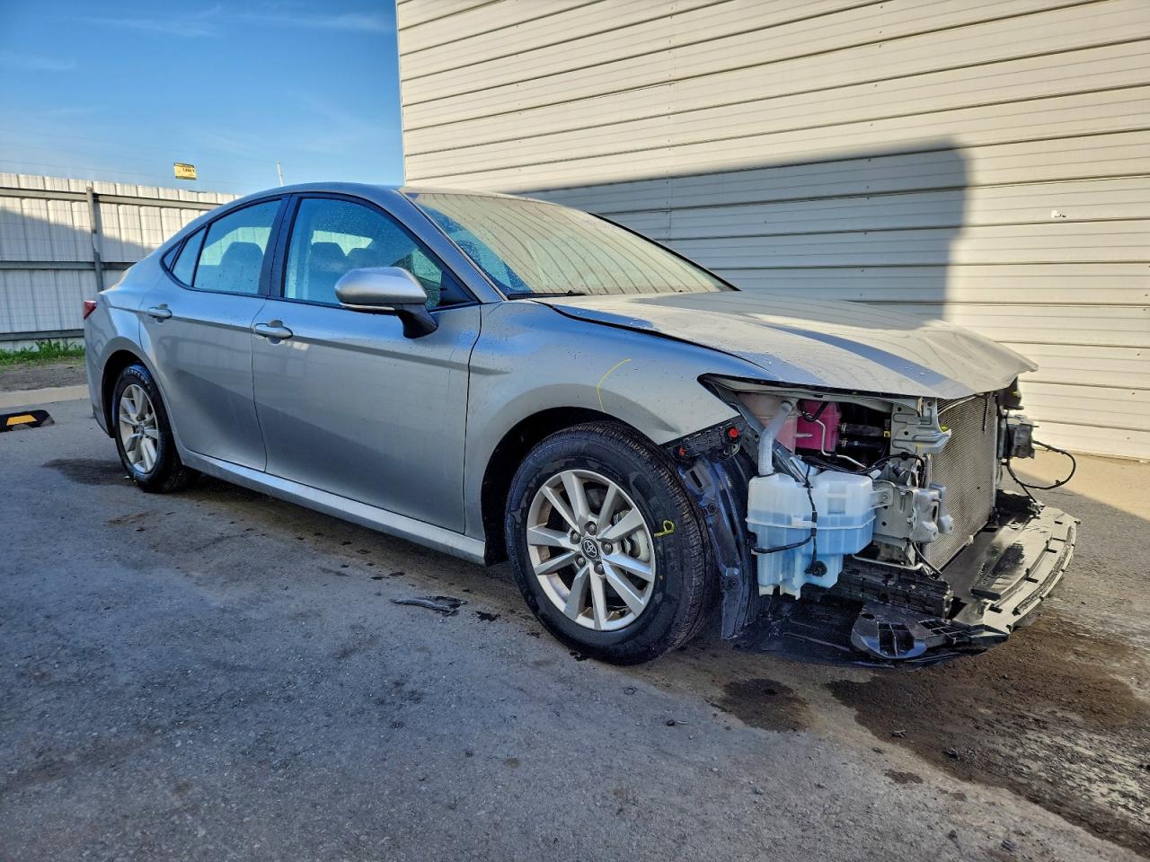 2025 TOYOTA CAMRY XSE photo 7