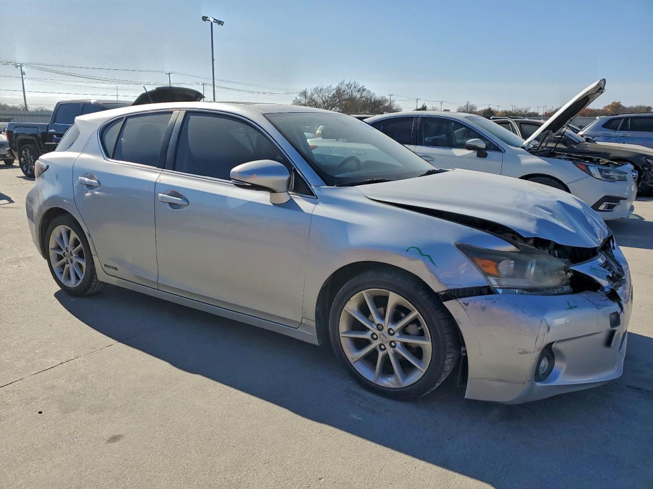 2013 LEXUS CT 200 photo 7