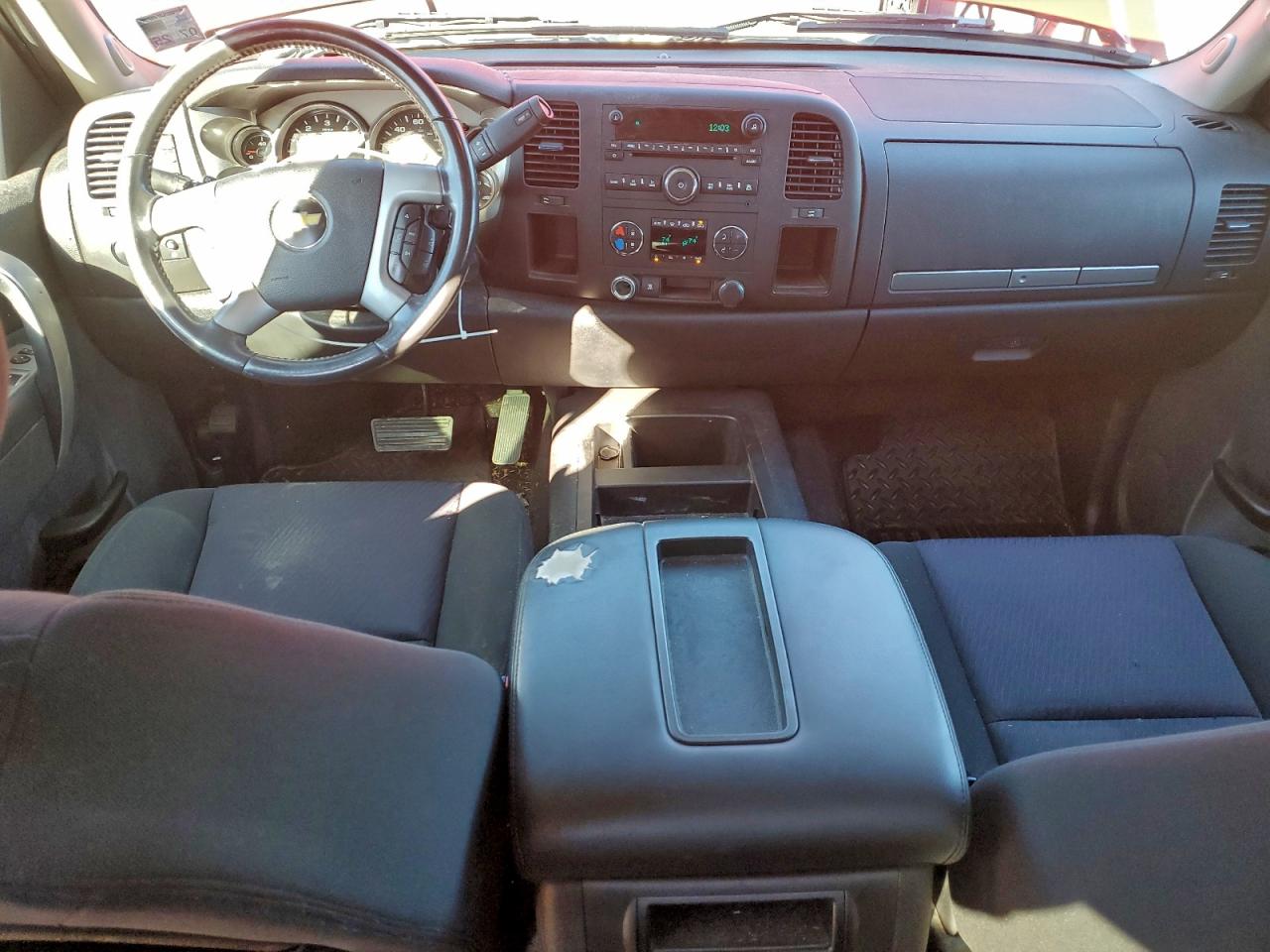 2010 CHEVROLET SILVERADO C1500 LT photo 22