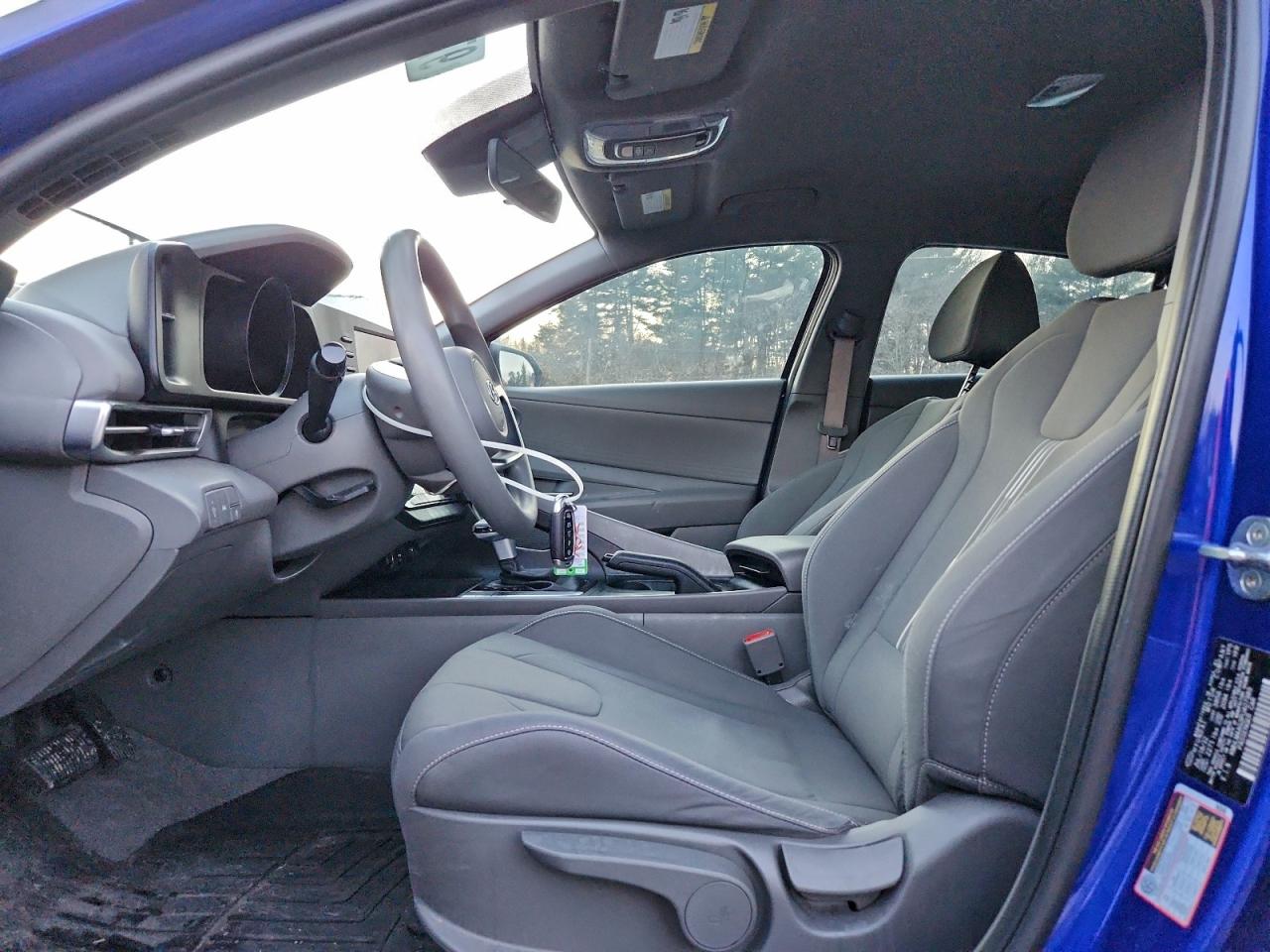 2023 HYUNDAI ELANTRA SEL photo 19