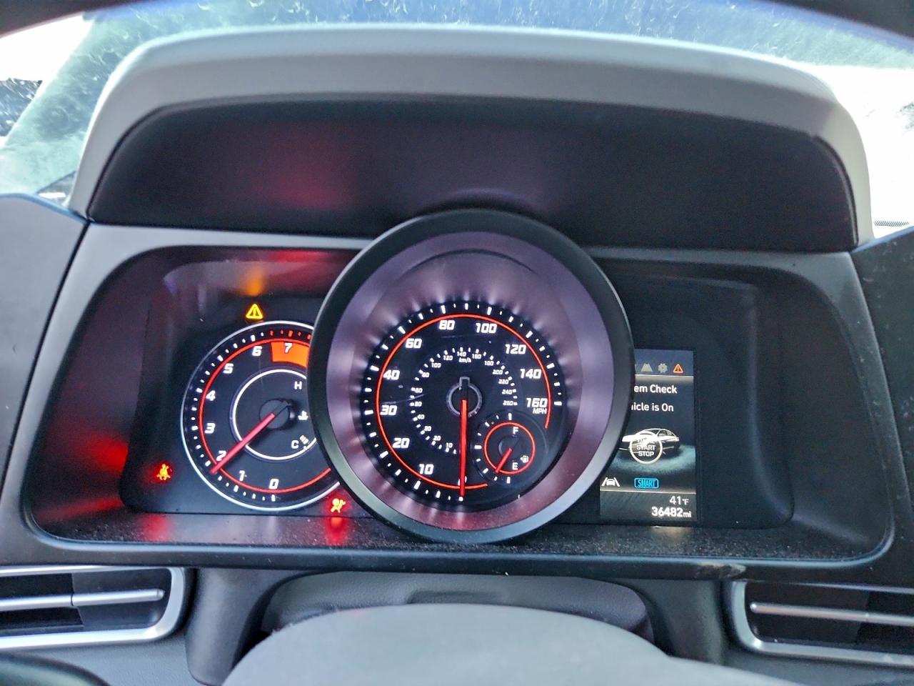 2023 HYUNDAI ELANTRA SEL photo 25