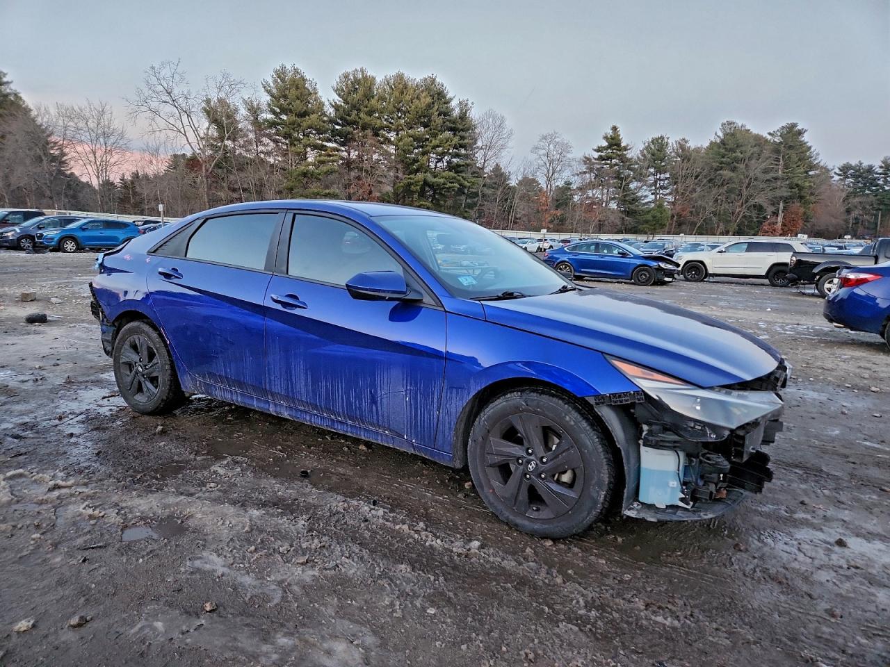 2023 HYUNDAI ELANTRA SEL photo 10