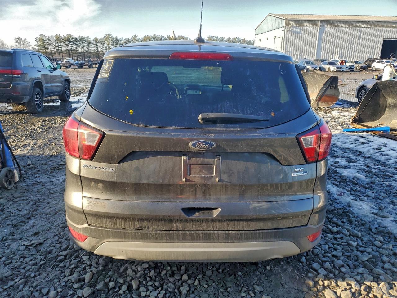 2019 FORD ESCAPE SE photo 11