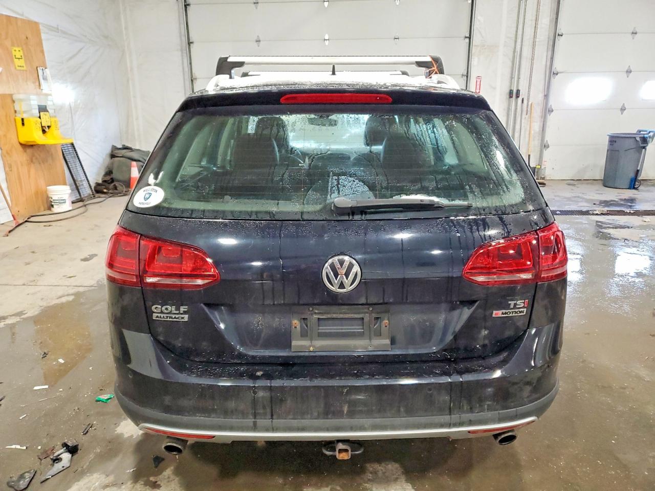 2017 VOLKSWAGEN GOLF ALLTRACK S photo 6