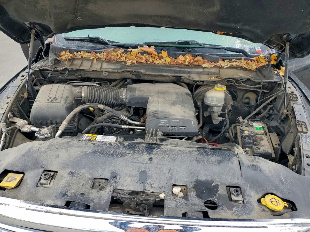 2017 RAM 1500 SLT photo 11