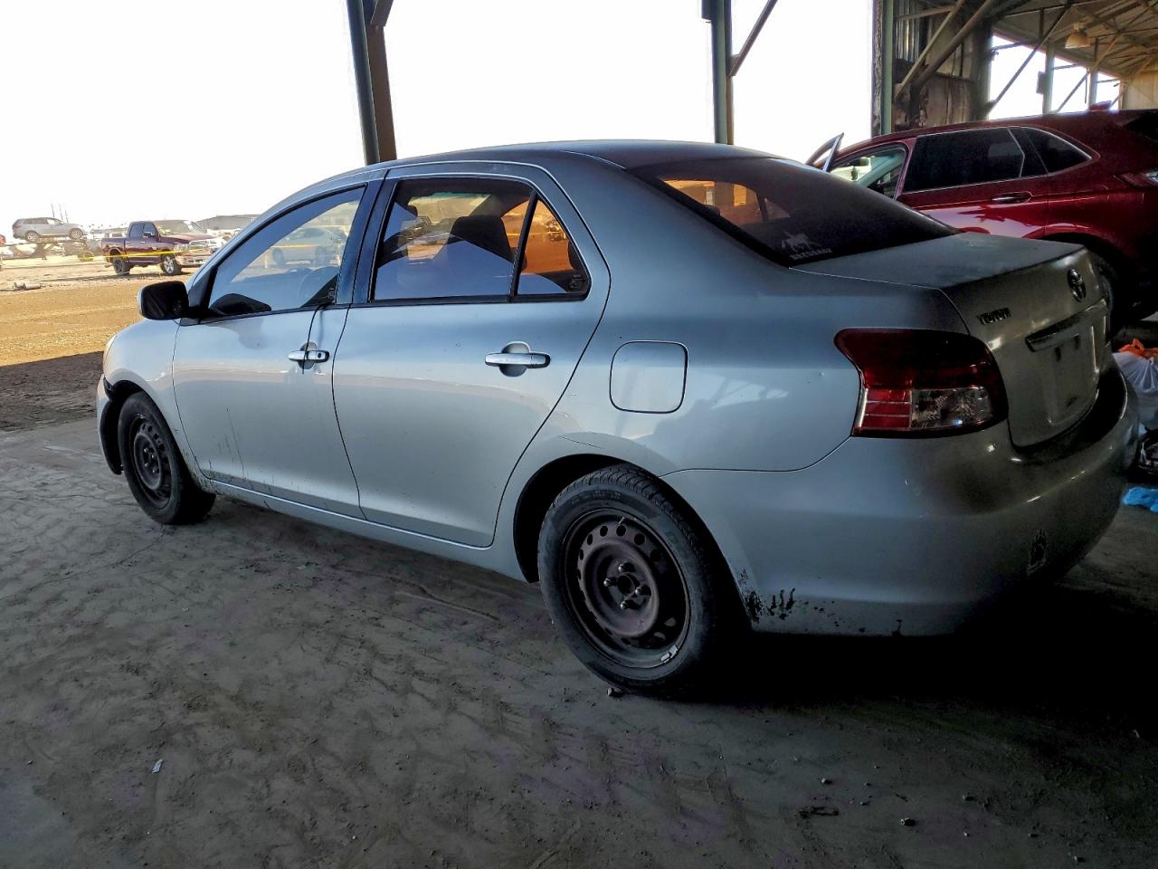 2009 TOYOTA YARIS photo 3
