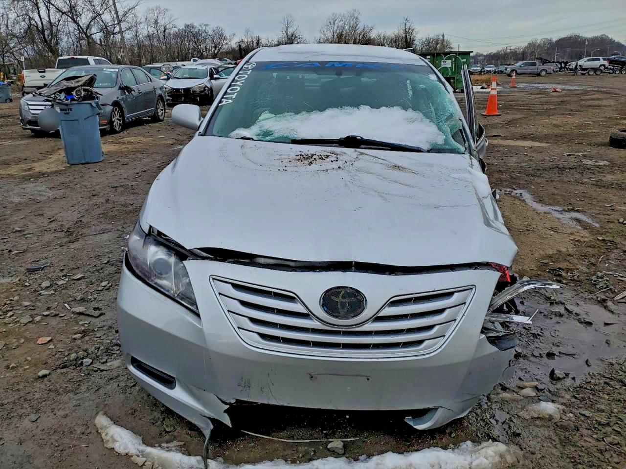 2009 TOYOTA CAMRY BASE photo 5