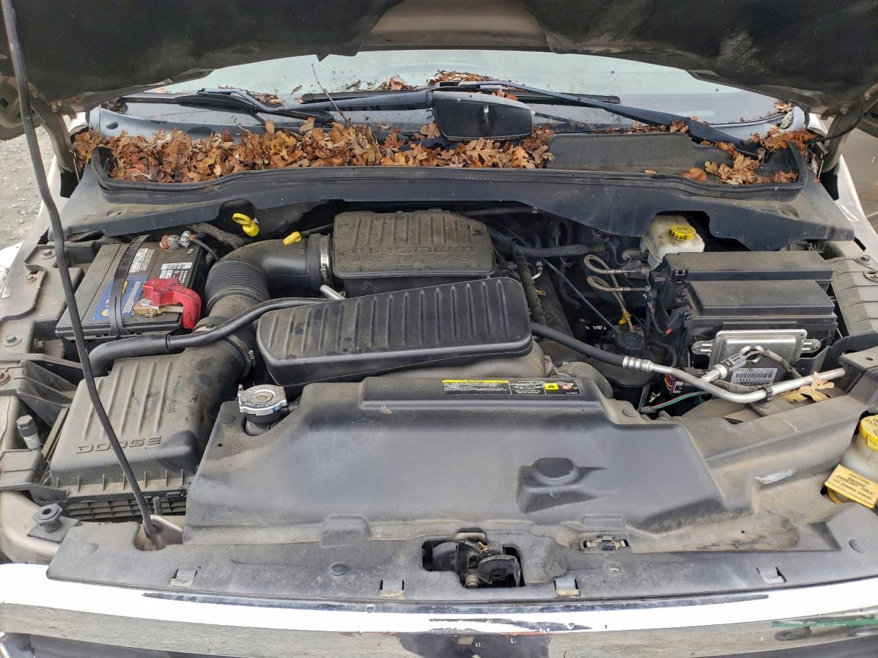 2005 DODGE DURANGO SLT photo 34