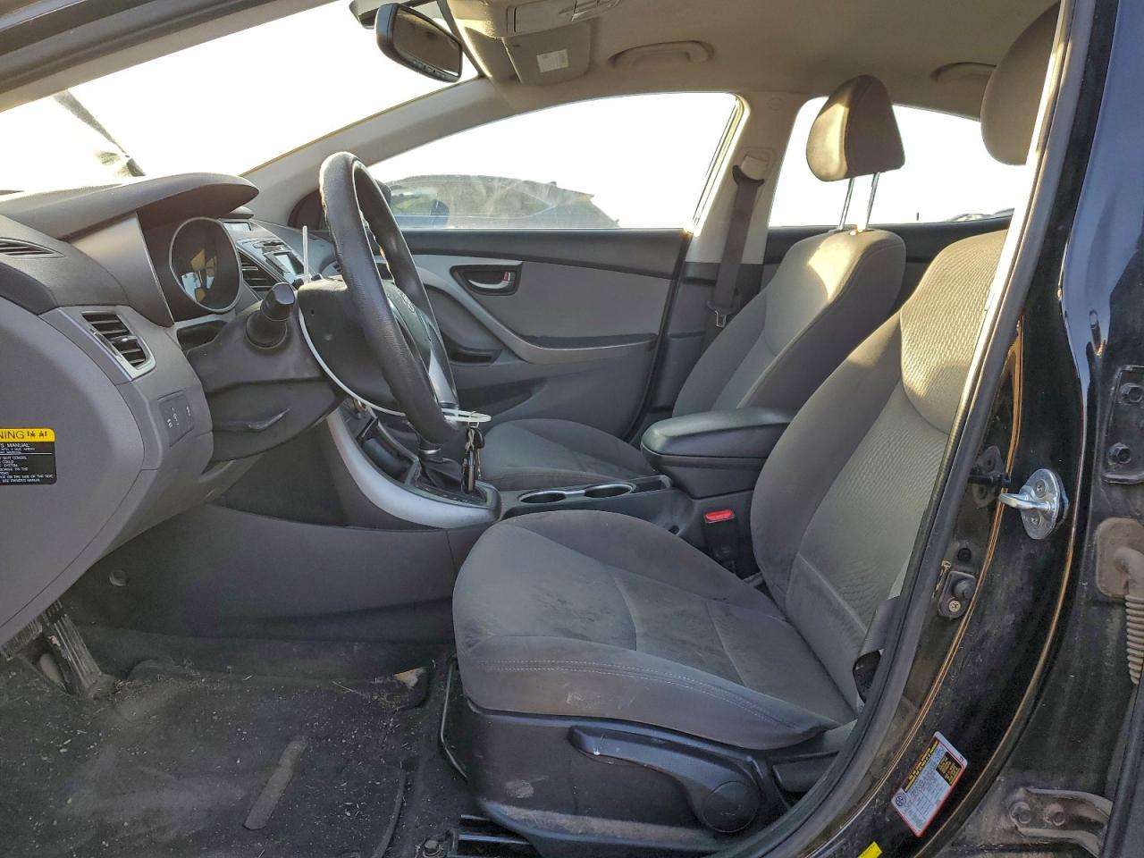 2016 HYUNDAI ELANTRA SE photo 7