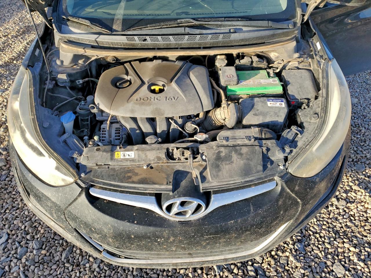 2016 HYUNDAI ELANTRA SE photo 11