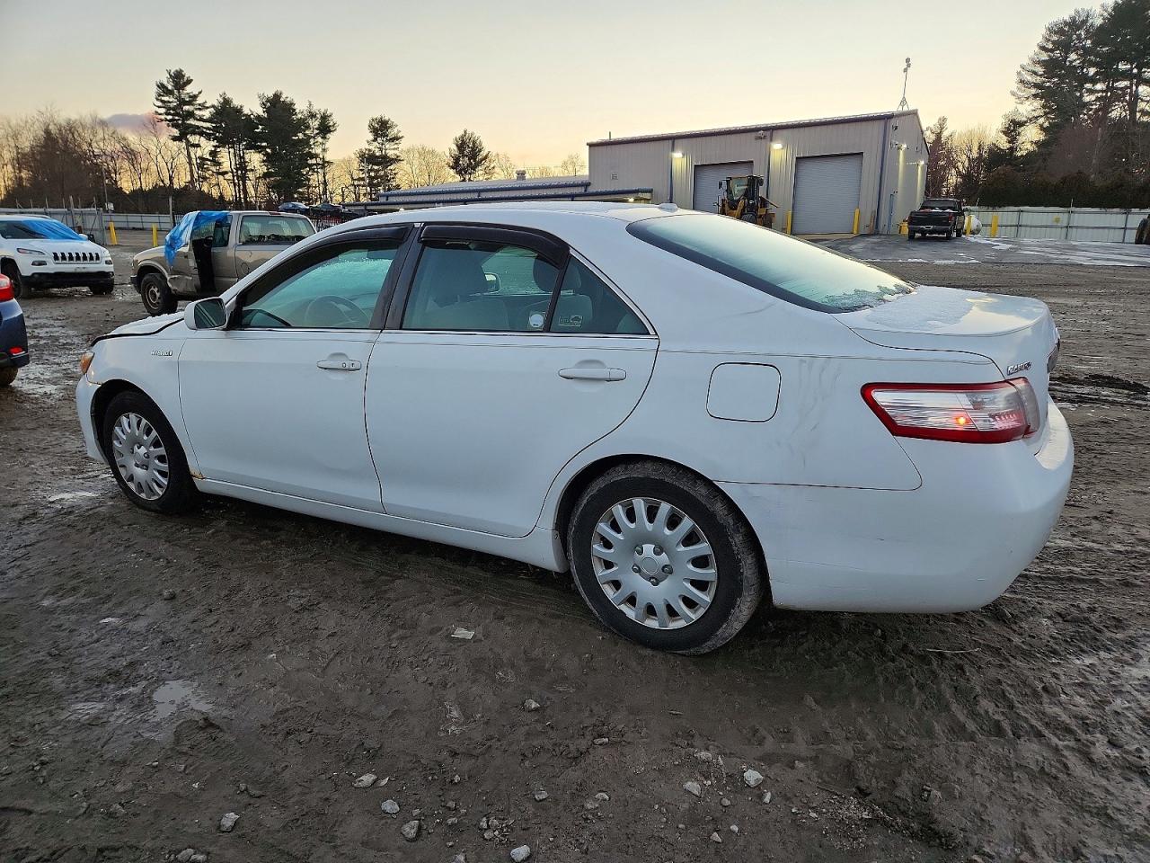 2010 TOYOTA CAMRY HYBRID photo 3