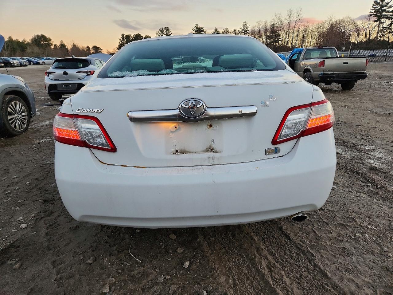 2010 TOYOTA CAMRY HYBRID photo 11
